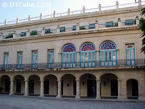 Hotel Santa Isabel. Fachada.