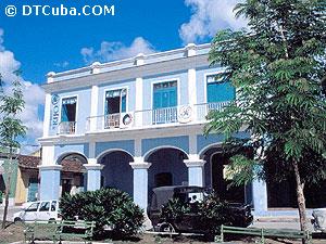 Hostal Del Rijo, fachada.